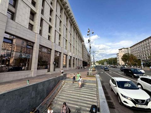 коммерческая по адресу Крещатик ул., 18