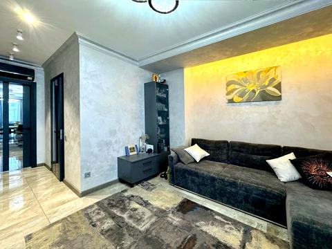 квартира за адресою Одеса, Андрія Гулого-Гуленка вул. (Віце-адмірала Азарова), 6