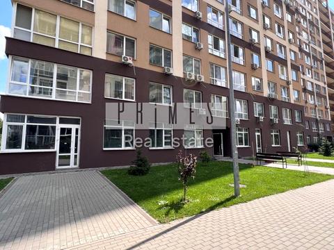 комерційна за адресою Межова вул., 14В