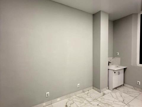 комерційна за адресою Проскурівська вул., 74а