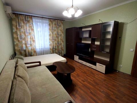 квартира за адресою Феодосійський пров., 14