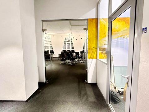 комерційна за адресою Кловський узвіз (Кловський), 7a