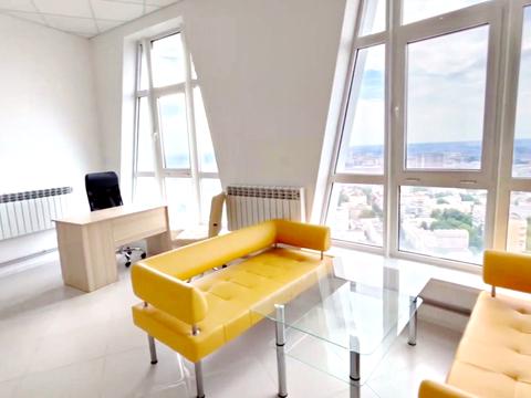 комерційна за адресою Кловський узвіз (Кловський), 7a