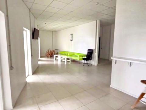 комерційна за адресою Кловський узвіз (Кловський), 7a