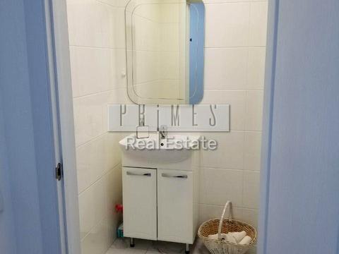 комерційна за адресою Банкова вул., 3