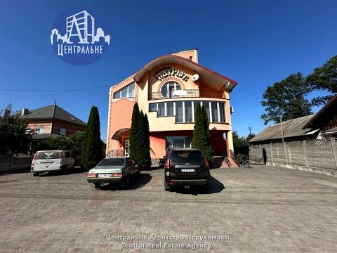 комерційна за адресою Центральна, 5Б