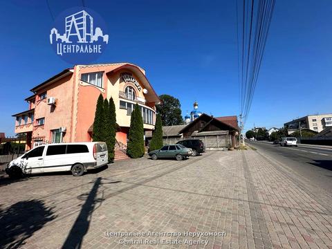 комерційна за адресою Центральна, 5Б