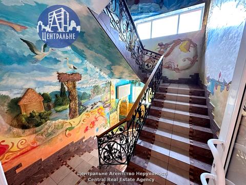 комерційна за адресою Центральна, 5Б