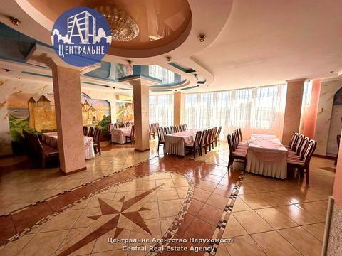 комерційна за адресою Центральна, 5Б