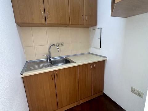 комерційна за адресою Лесі Українки бульв., 23-А