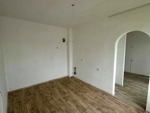 коммерческая по адресу Стрыйская ул., 3