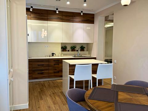 квартира за адресою Ділова вул. (Димитрова), 4