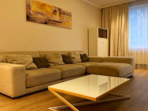 квартира за адресою Ділова вул. (Димитрова), 4