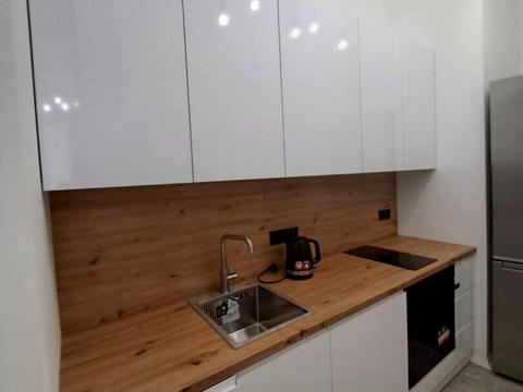 квартира за адресою Шептицьких вул., 10