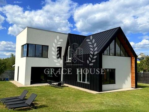 будинок за адресою жовтнева