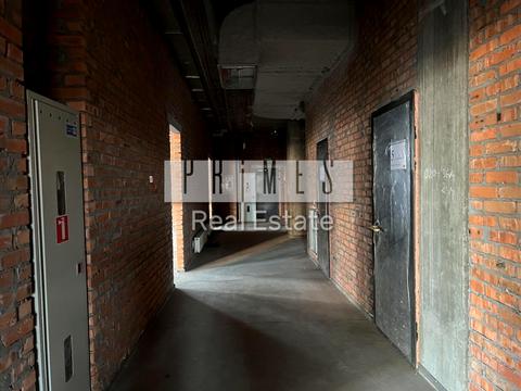 комерційна за адресою Деміївська вул., 27