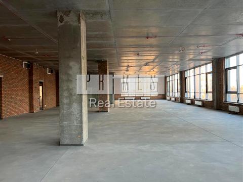 комерційна за адресою Деміївська вул., 27