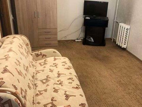 квартира за адресою Зодчих вул., 72