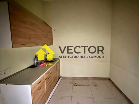 комерційна за адресою Проспект Першотравневий, 18А