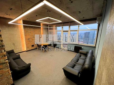 комерційна за адресою Євгена Коновальця вул. (Щорса), 44-А