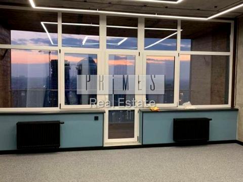 комерційна за адресою Євгена Коновальця вул. (Щорса), 44-А