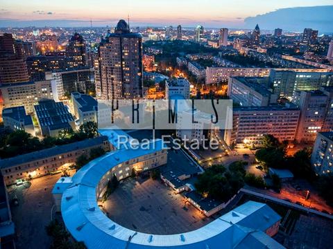 комерційна за адресою Євгена Коновальця вул. (Щорса), 44-А