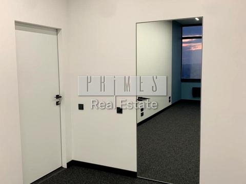 комерційна за адресою Євгена Коновальця вул. (Щорса), 44-А