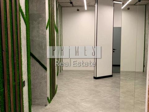 комерційна за адресою Євгена Коновальця вул. (Щорса), 44-А