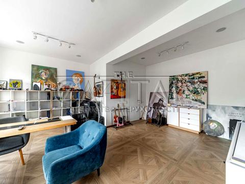 комерційна за адресою Болсуновська вул. (Сергія Струтинського), 4