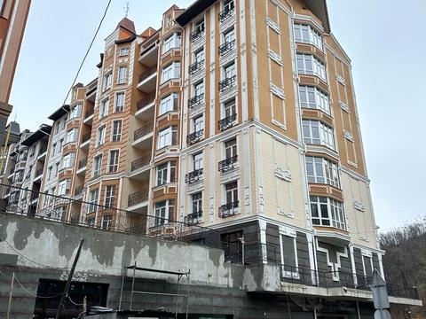 комерційна за адресою Кожум'яцька вул., 26