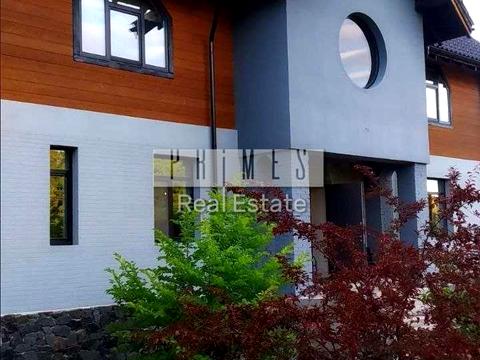 будинок за адресою Богдана Хмельницького вул.