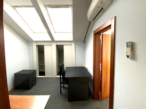 комерційна за адресою Юрія Іллєнка вул. (Мельникова), 12-А