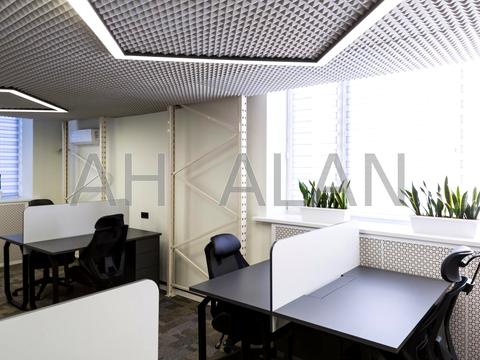 коммерческая по адресу Академика Глушкова просп., 1