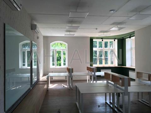 коммерческая по адресу Академика Глушкова просп., 1