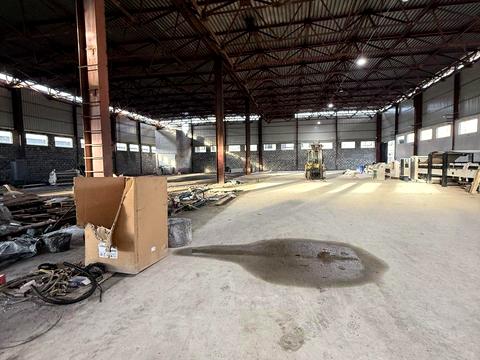 комерційна за адресою Богдана Хмельницького вул., 23