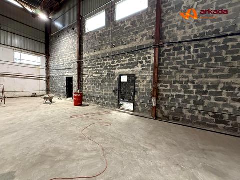 комерційна за адресою Богдана Хмельницького вул., 23