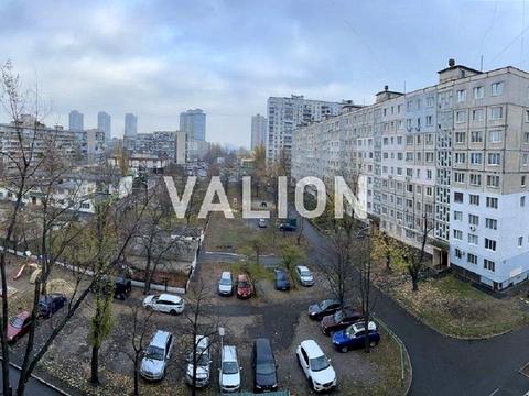 квартира за адресою Дніпровська набережна вул., 11-А