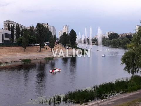 квартира за адресою Дніпровська набережна вул., 11-А