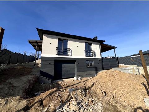 дом по адресу Провулок Озерний