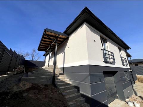 дом по адресу Провулок Озерний