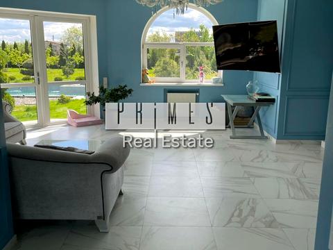 будинок за адресою с. Безуглівка, Крикуна вул.