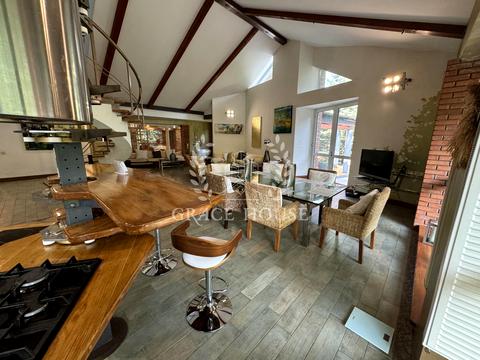 будинок за адресою Київська вул.