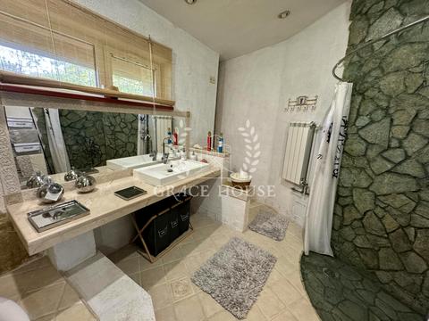 будинок за адресою Київська вул.