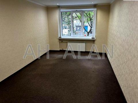 комерційна за адресою Іпсилантіївський пров. (Аїстова вул.), 5