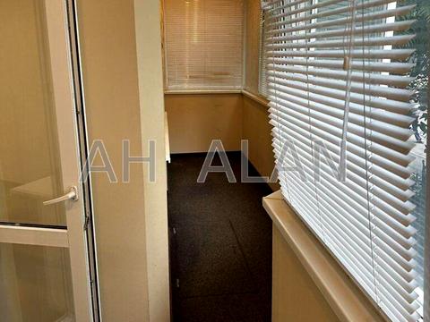 комерційна за адресою Іпсилантіївський пров. (Аїстова вул.), 5