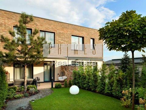 будинок за адресою Миру вул.