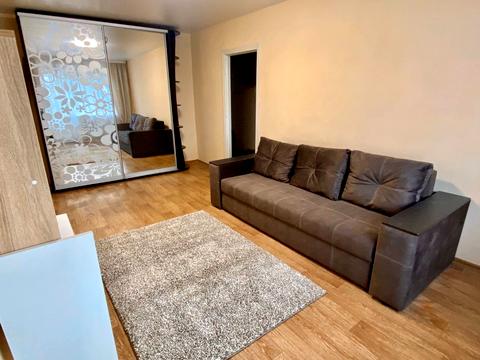 квартира за адресою Яценка вул., 1