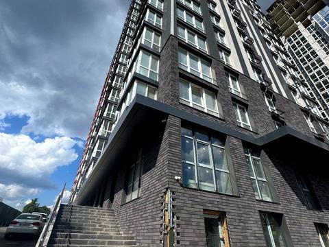 коммерческая по адресу Олега Мудрака ул. (Генерала Наумова), 1-Б