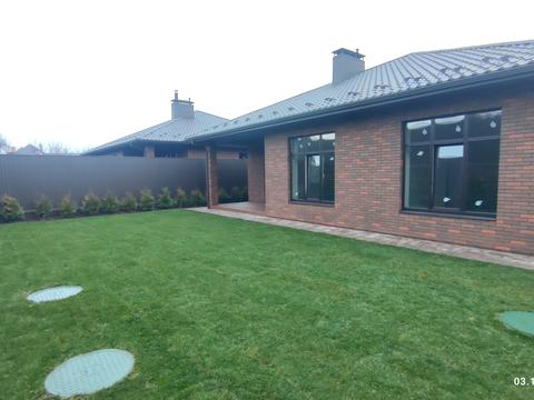 будинок за адресою Дачна