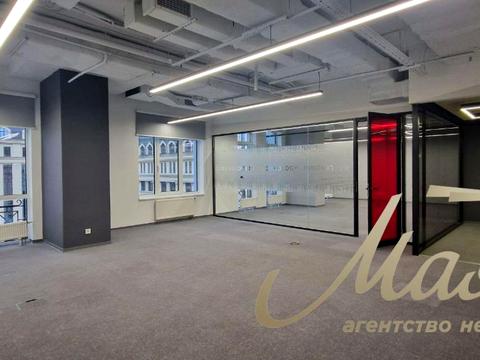 комерційна за адресою Київ, Набережно-Хрещатицька вул., 58